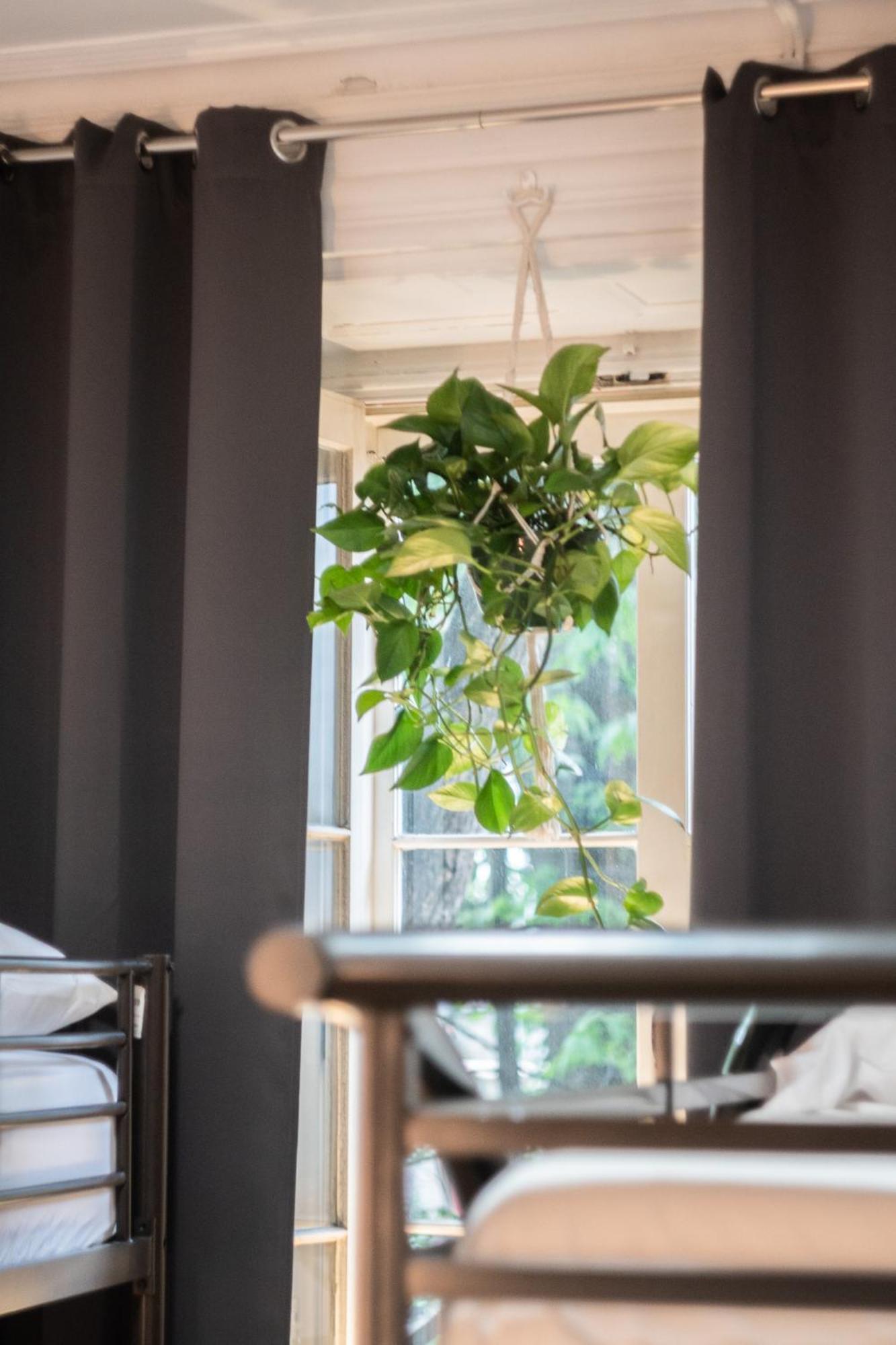 Auberge De La Paix Квебек Экстерьер фото